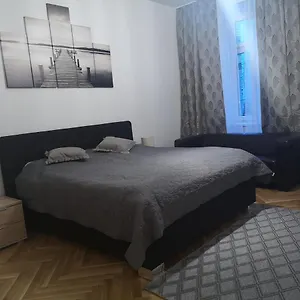 Angelika Apartment